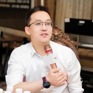 邹玉杰律师头像
