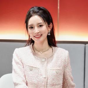 马小婧头像