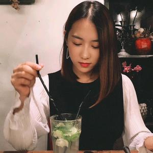 爱笑的晨阳头像