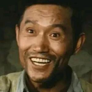 漫游的牛哥头像