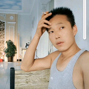 眉县龙哥头像