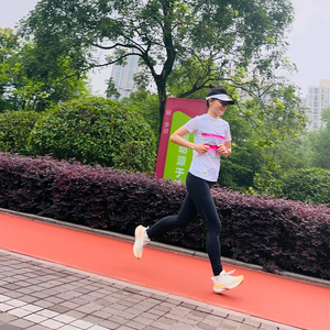 王嘻嘻（跑步十年）头像