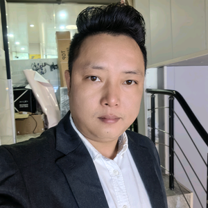 春哥说事168头像