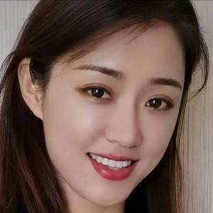 爱生活哈利4M7R头像