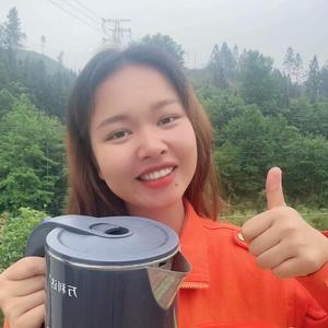 阿 美头像