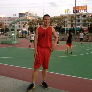 乡村九九哥头像