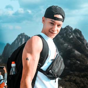 Harvey在中国头像