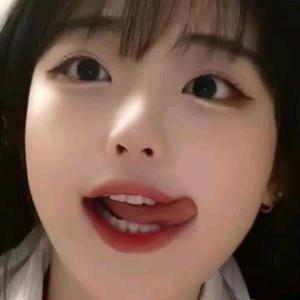 张娜英HINA头像
