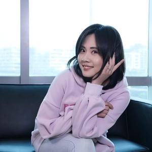 馆长来啦头像