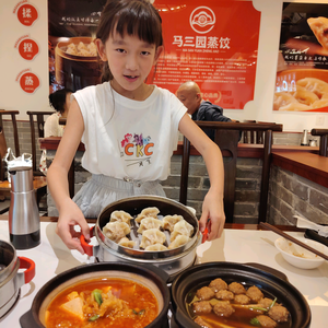 小探闫闫头像
