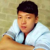 细腻伊莱沙4u2头像